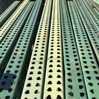 Teardrop Uprights